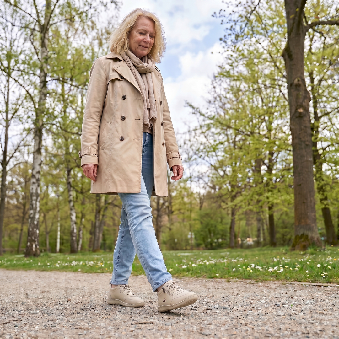 Elara™ – Orthopedic Comfort Sneakers with a Zipper