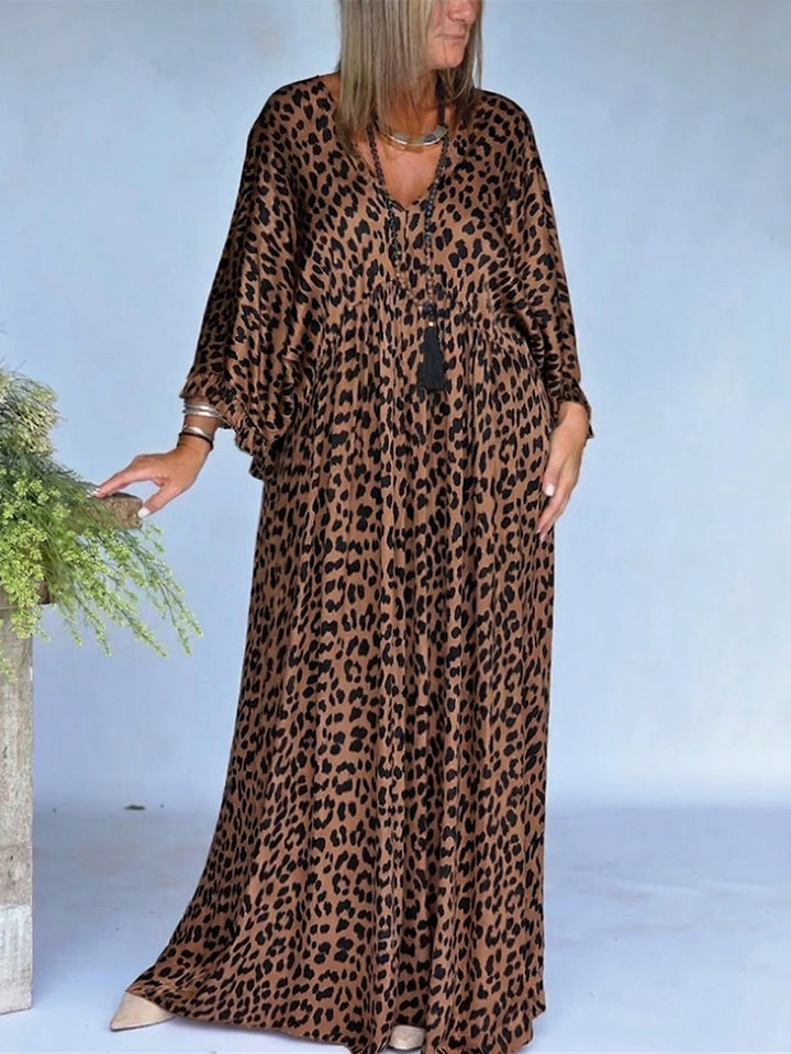 Elegant &amp; Cozy Loose-fit Leopard Print Dress