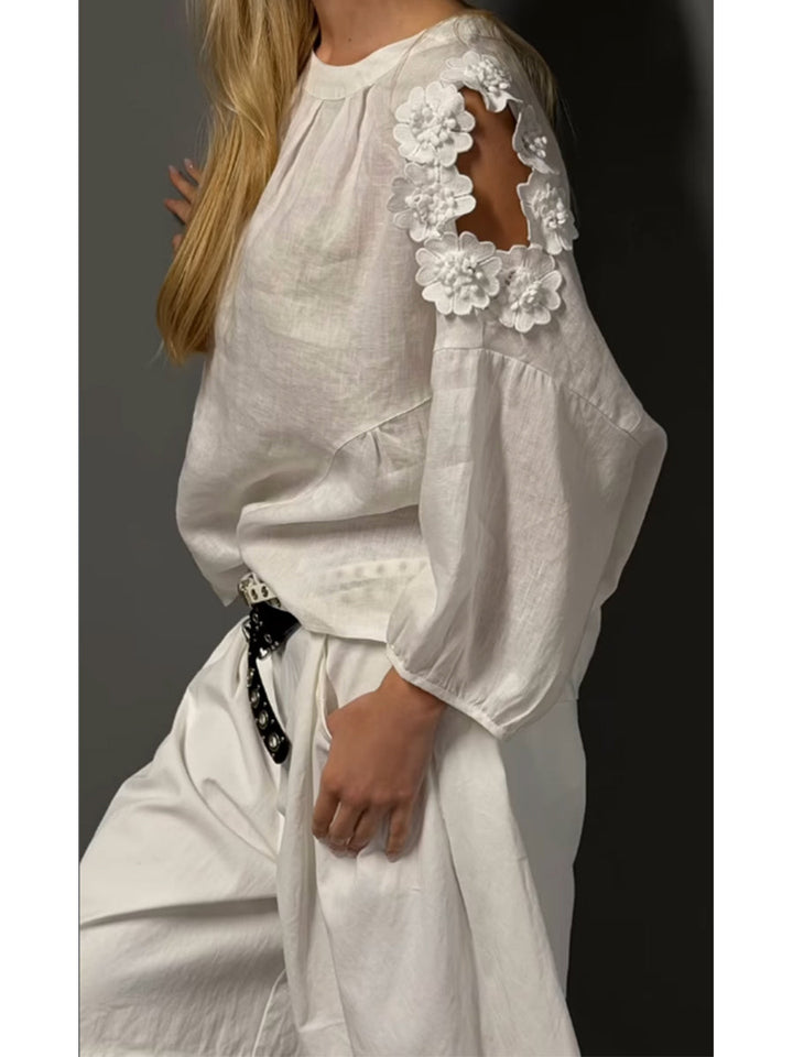 Stylish Casual Two-piece Set: Linen &amp; Cotton Top With 3d Floral Embellishments And Cotton Shorts